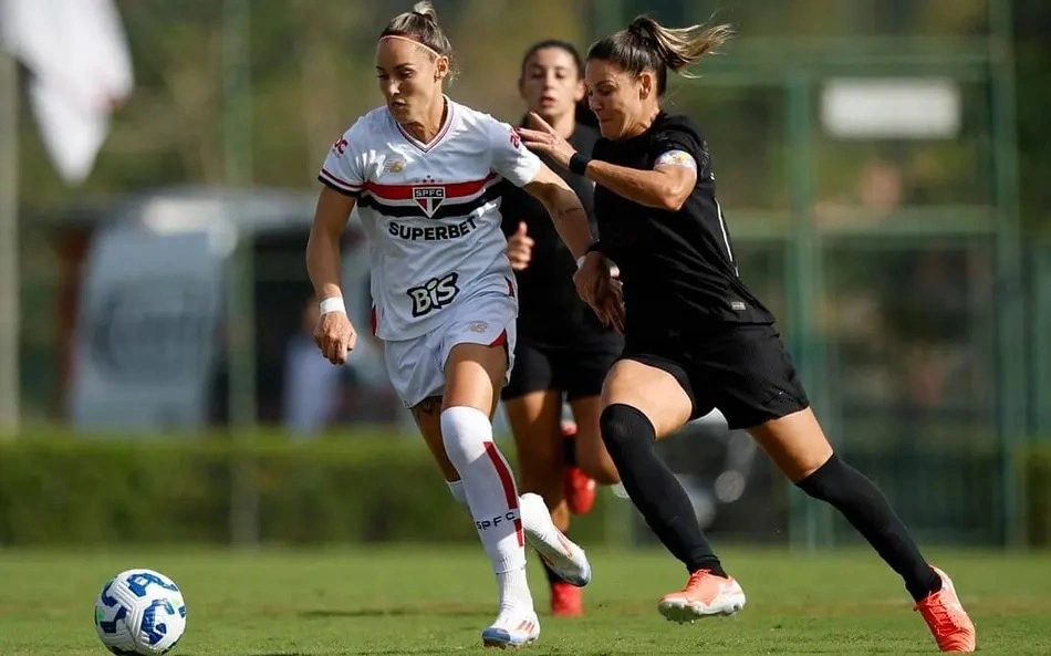 São Paulo e Corinthians empatam no Brasileiro Feminino
