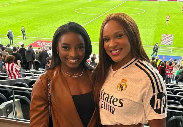 Simone Biles e Rebeca Andrade