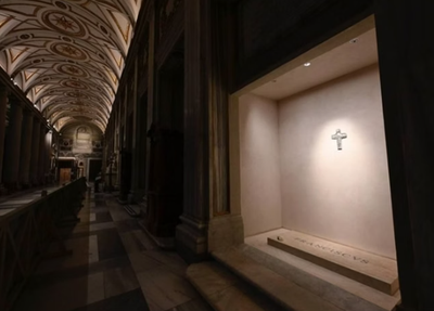 Visitação ao túmulo do papa Francisco é aberta ao público