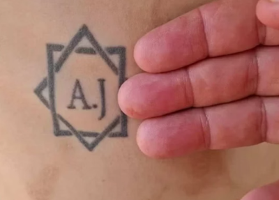 Vítima foi forçada a tatuar iniciais de um dos patrões em MG