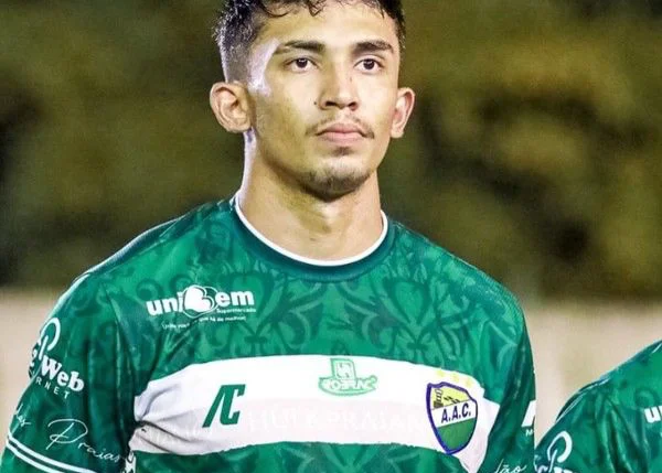 Welberty, atacante do Altos