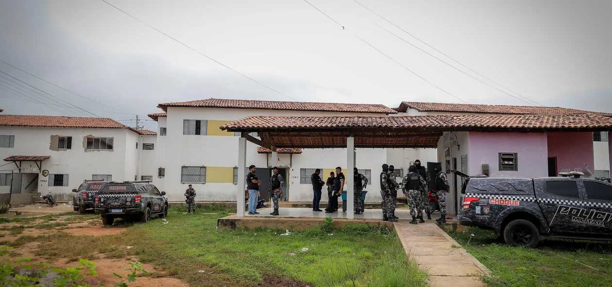 140 imóveis foram alvos de mandado