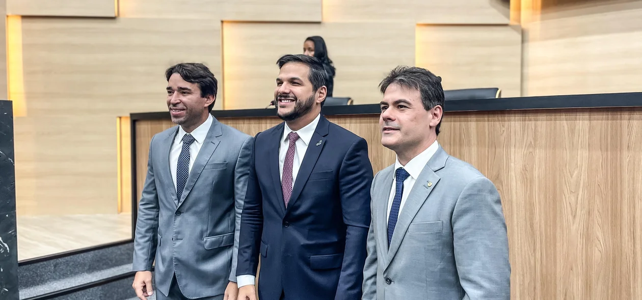 A solenidade aconteceu na manhã desta segunda-feira