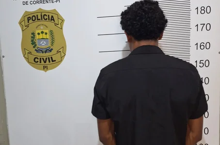 Acusado de estelionato preso em Corrente