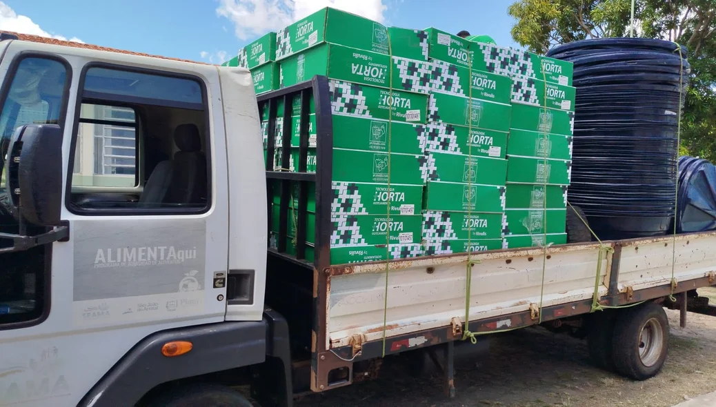 Agricultores de São João do Arraial recebem 25 kits de irrigação