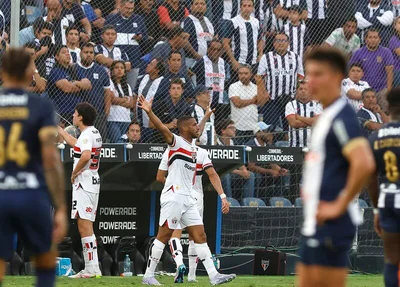 André marcou duas vezes na vitória do São Paulo