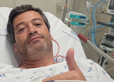 André Ventura desmaia em comício