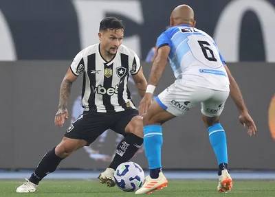 Artur foi autor de um dos gols na vitória do Botafogo contra o Capital na Copa do Brasil