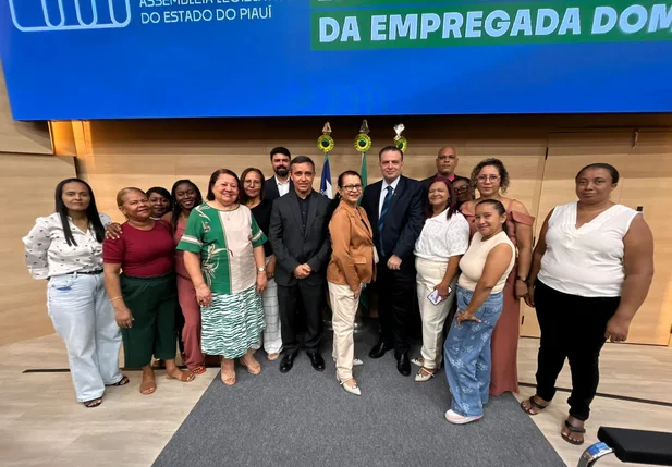 Assembleia Legislativa realiza sessão solene em homenagem aos trabalhadores domésticos