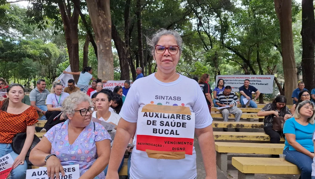 Auxiliares de saúde bucal reivindicam equiparação salarial