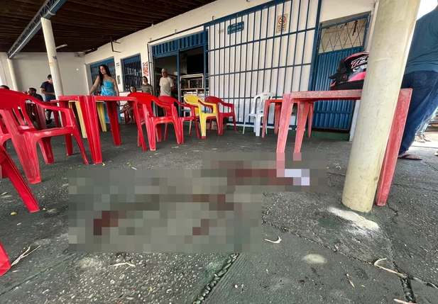 Bar localizado no bairro Piçarra, onde ocorreu o crime