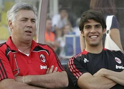 Carlo Ancelotti e Kaká atuaram juntos no Milan