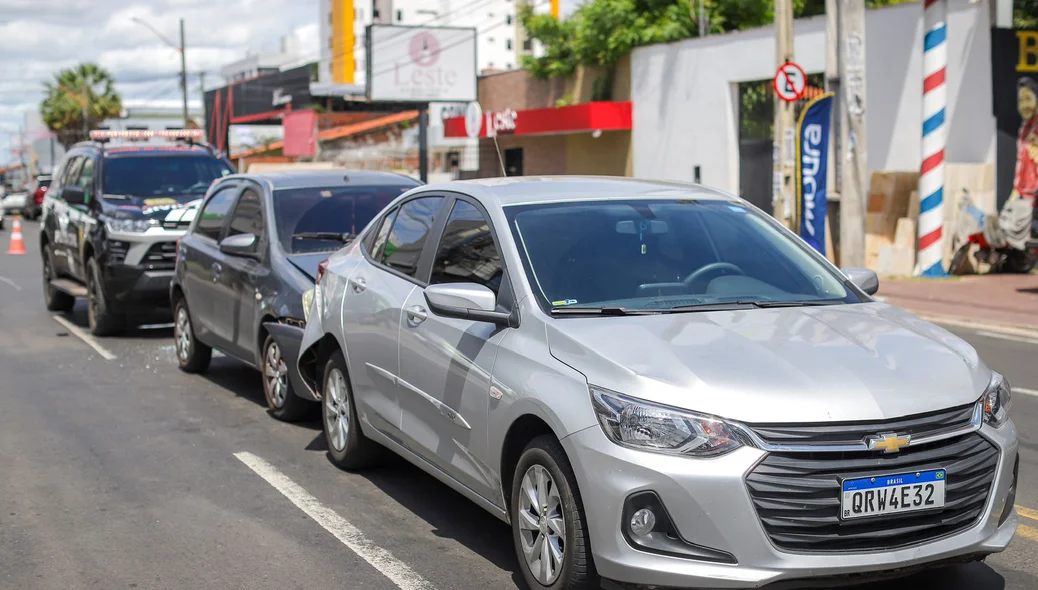 Carros envolvidos no acidente
