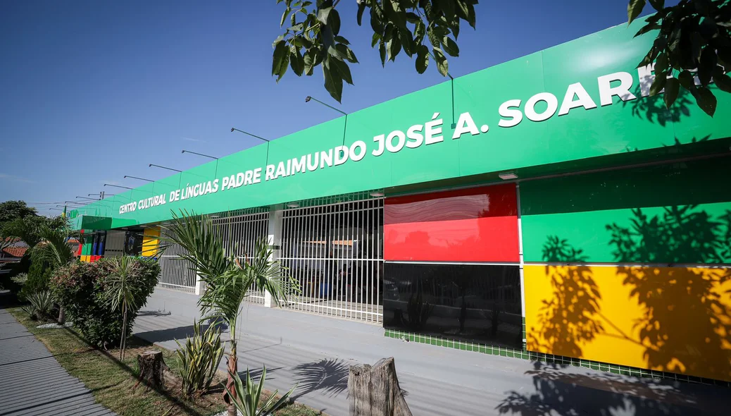 Centro Cultural de Línguas Padre José Airemoraes Soares (CCL)