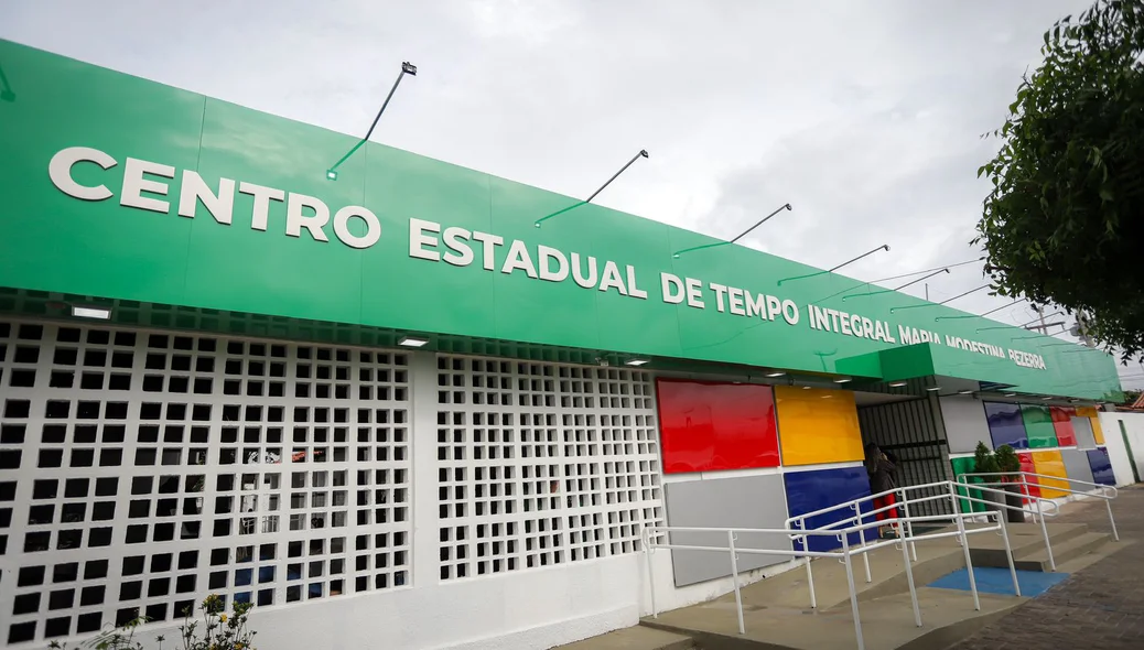 Centro Estadual de Tempo Integral (Ceti) Maria Modestina Bezerra