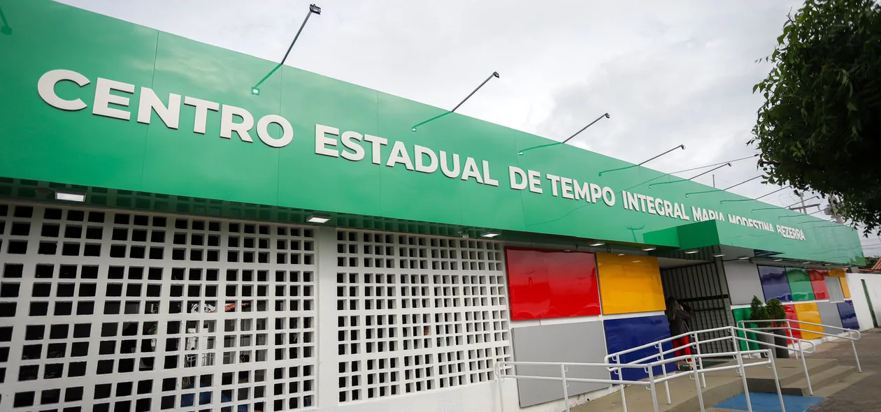 Centro Estadual de Tempo Integral (Ceti) Maria Modestina Bezerra