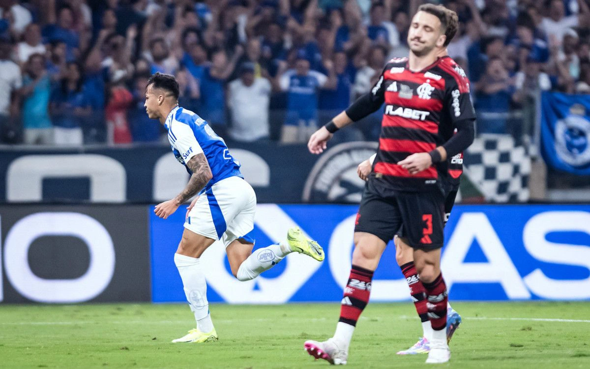 Cruzeiro vence o Flamengo pelo Brasileirão