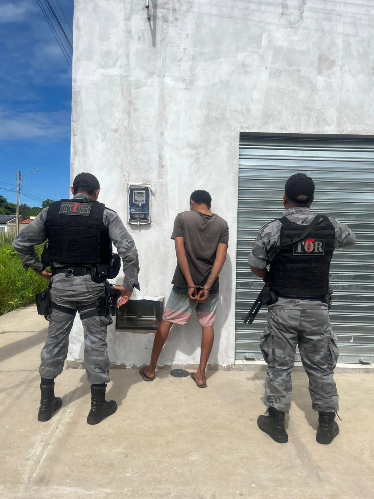 Cumprimento de mandado de prisão