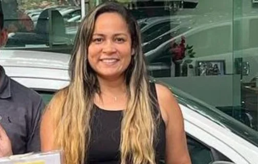 Dayslhe Kalliane Lima Alcantara, proprietária da Excelência Veículos