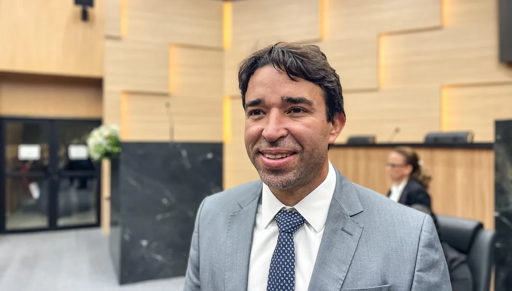 Deputado estadual Marden Menezes