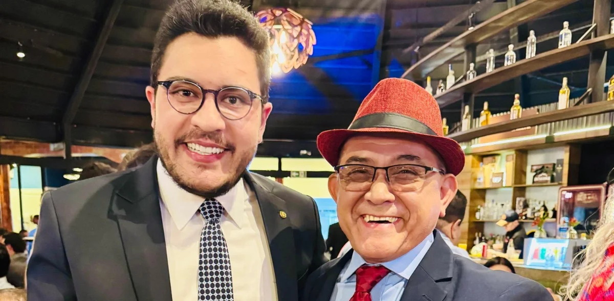 Deputado federal Jadyel Alencar com o prefeito
