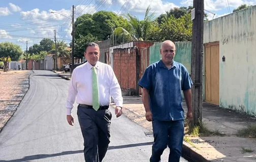 Deputado Gessivaldo visita obras no Parque Brasil 2