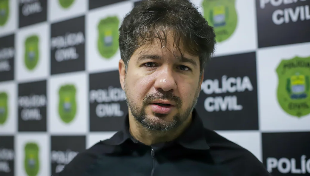 Diretor do DENARC, delegado Samuel Silveira