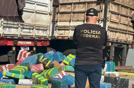 Droga apreendida pela Polícia Federal em Santa Catarina