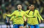 Dudinha comemora gol pela Seleção Brasileira
