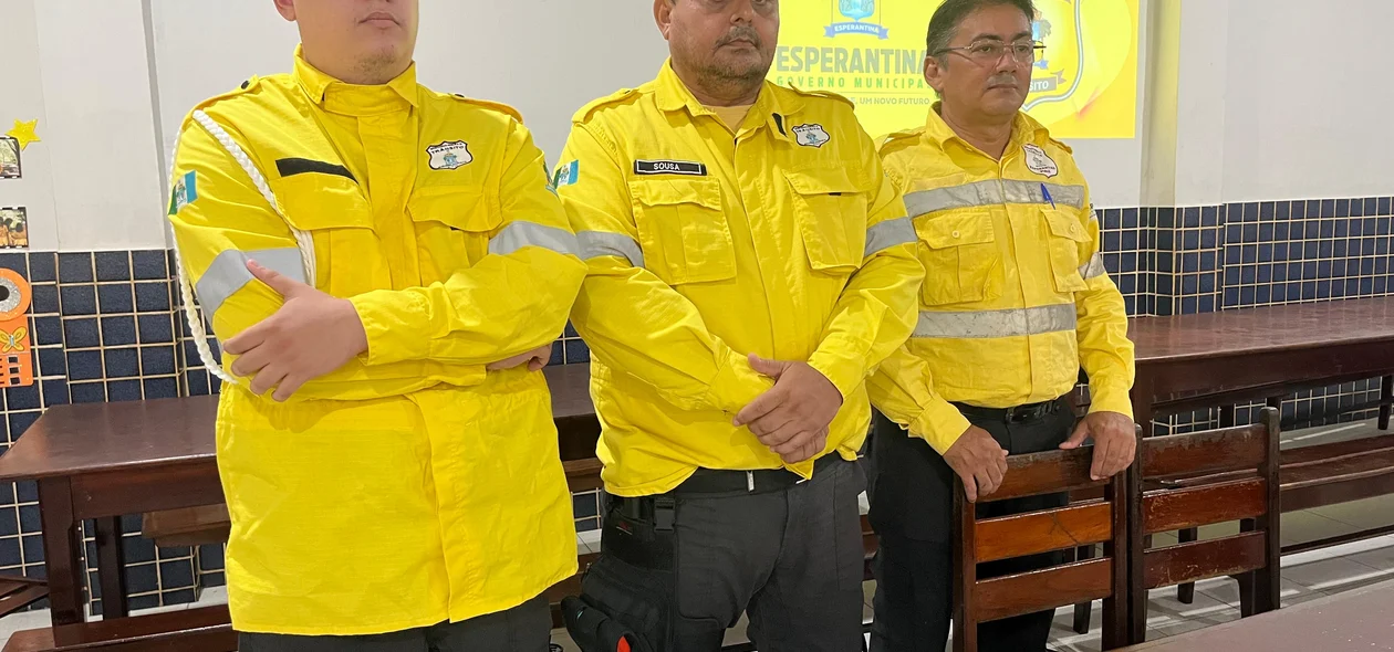 Durante as atividades, foram reforçadas mensagens sobre a importância do uso do capacete