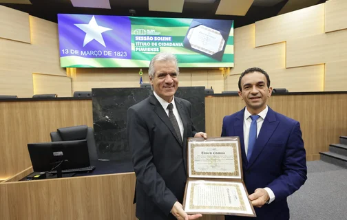 Embaixador de Cuba no Brasil recebe título de cidadania piauiense