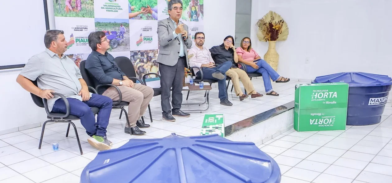 Evento de divulgação do kits de irrigação
