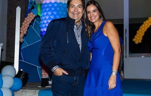 Faustão e a sua esposa, Luciana Cardoso