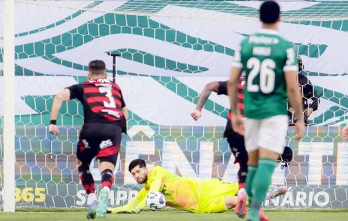 Flamengo vence Palmeiras pelo Brasileirão