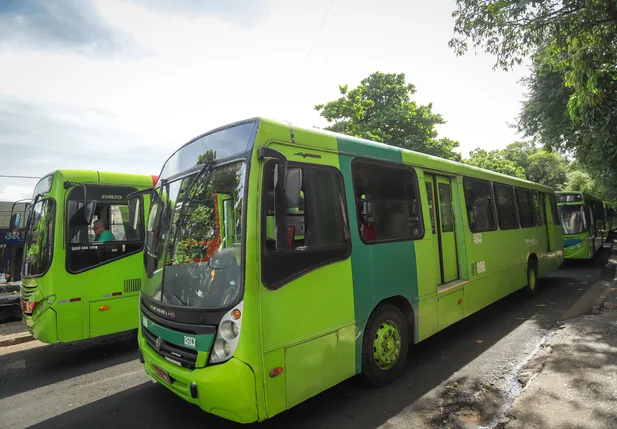 Greve dos cobradores e motoristas de ônibus em Teresina