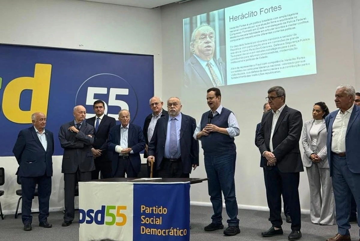 Heráclito Fortes se filia ao PSD