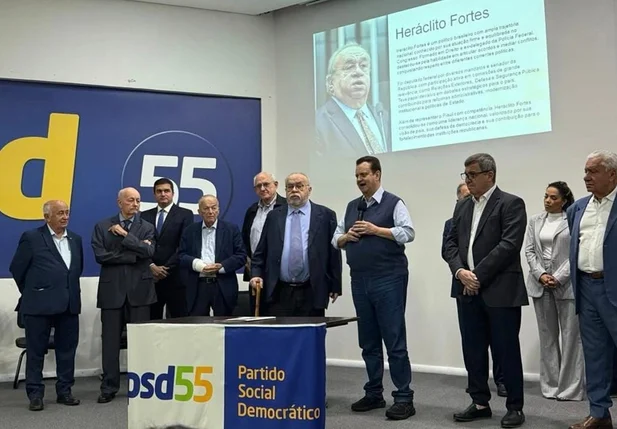 Heráclito Fortes se filia ao PSD