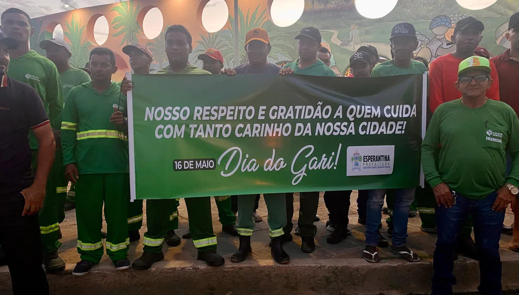 Homenagem aos garis