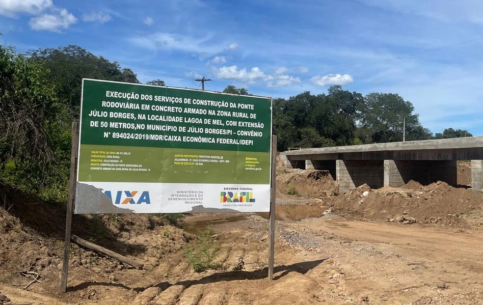Idepi conclui construção de ponte na zona rural de Júlio Borges