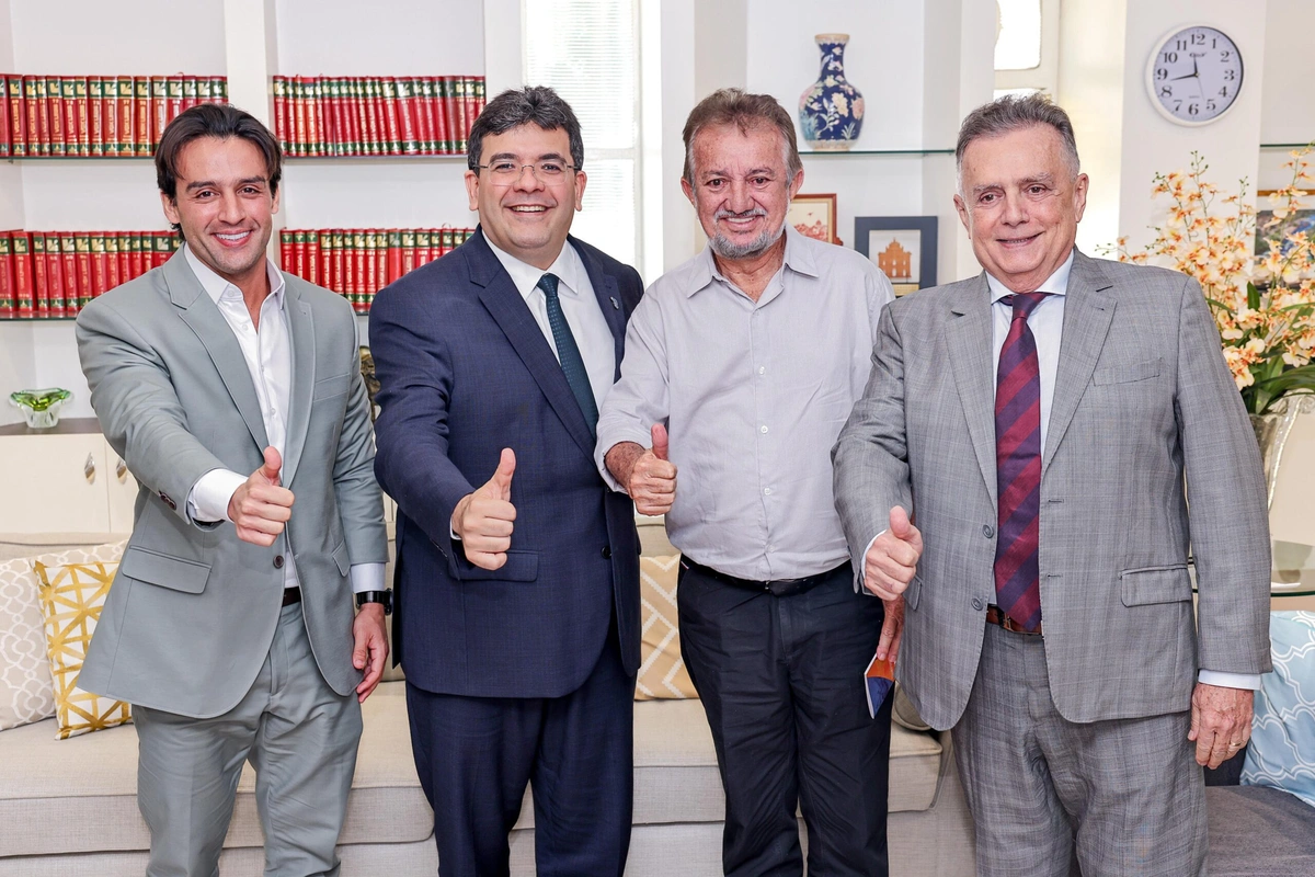 Joãozinho Félix ao lado de Rafael Fonteles, Flávio Nogueira e Flávio Nogueira Júnior