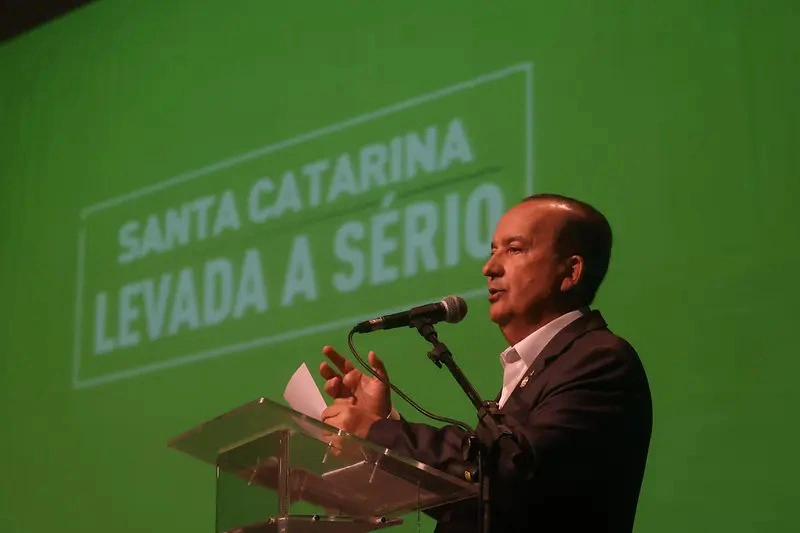 Jorginho Mello, governador de Santa Catarina