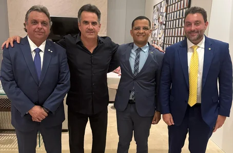 Júlio Arcoverde, Ciro Nogueira, Ismael Silva e Átila Filho, durante encontro em Brasília