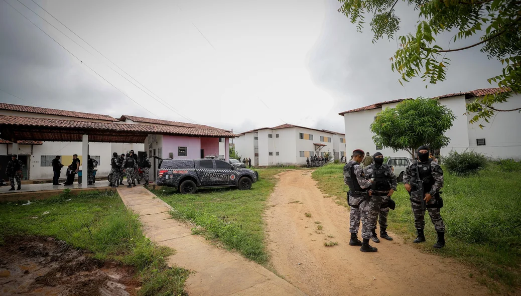 Local foi alvo de mandados