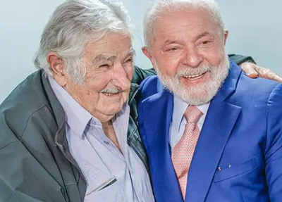 Lula vai ao velório de Pepe Mujica