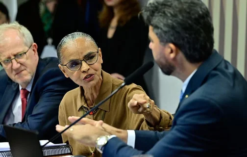 Marina Silva e Marcos Rogério discutem no Senado