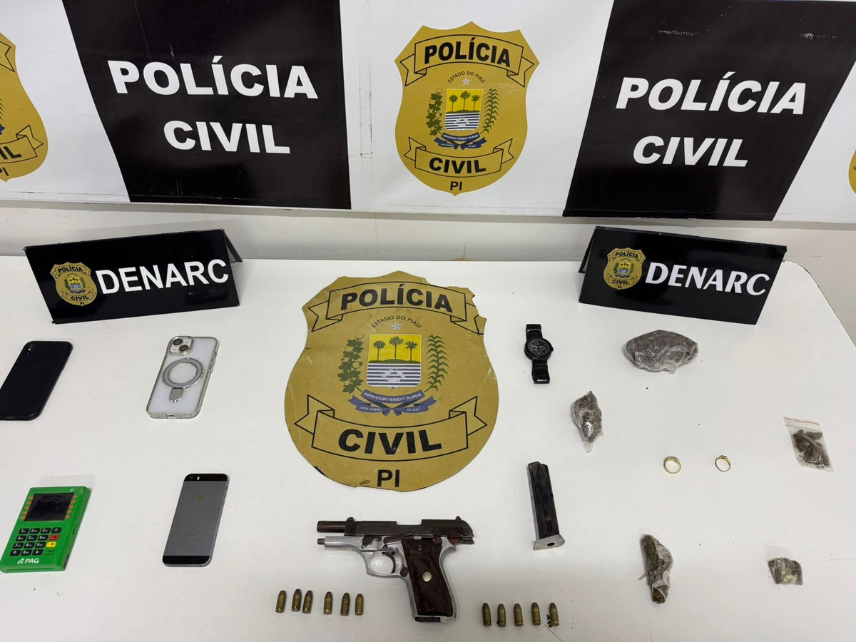 Material apreendido em poder dos suspeitos, durante operação Denarc 44