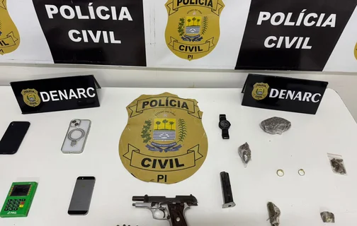 Material apreendido em poder dos suspeitos, durante operação Denarc 44