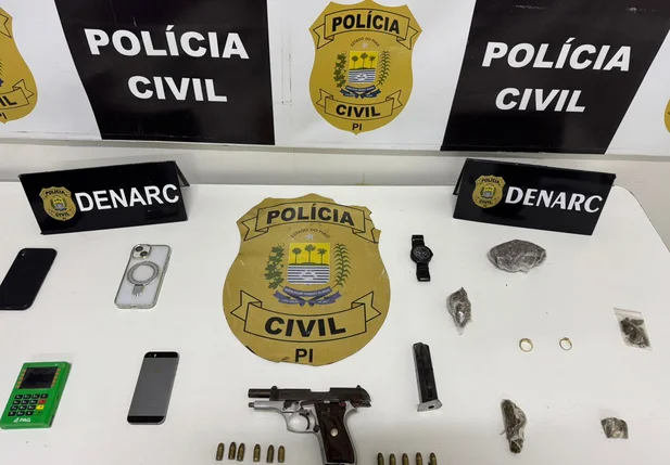 Material apreendido em poder dos suspeitos, durante operação Denarc 44