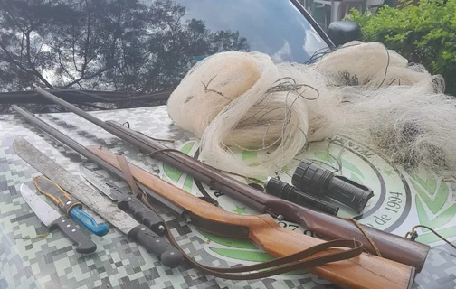 Material de caça apreendido