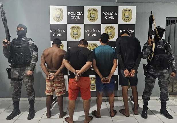 Membros do Comando Vermelho presos em Joaquim Pires